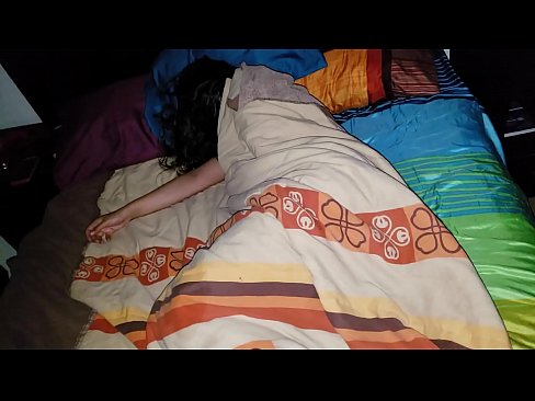 ❤️ Styvbarn som skäller ut sin unga styvmor medan hon sover. ️ Anal video at sv.vegasservice.ru ❌